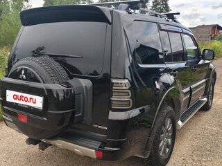 2012 Mitsubishi Pajero IV Рестайлинг 1, чёрный, 2450000 рублей, вид 5