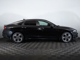 2021 Kia K5 III, чёрный, 2530000 рублей, вид 5