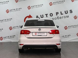 2013 Volkswagen Jetta VI, белый, 999000 рублей, вид 4