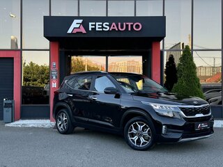 2021 Kia Seltos I, чёрный, 2298000 рублей, вид 3
