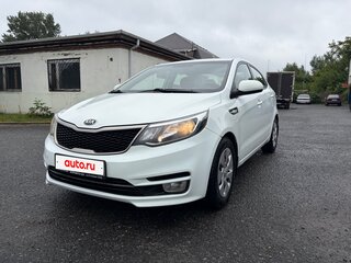 2016 Kia Rio III Рестайлинг, белый, 770000 рублей, вид 1