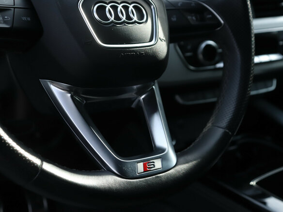 2023 Audi A4 45 TFSI V (B9) Рестайлинг, чёрный - вид 25