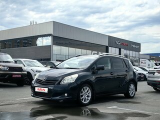 Toyota Verso I