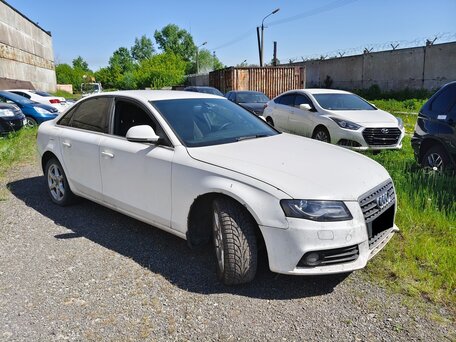 2009 Audi A4 IV (B8), белый, 652000 рублей, вид 1