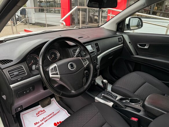 2011 SsangYong Actyon II, белый, 749000 рублей - вид 6