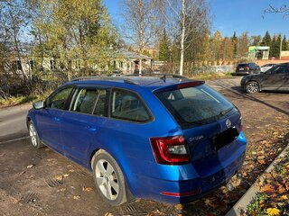 2018 Skoda Octavia III (A7) Рестайлинг, синий, 1700000 рублей, вид 3