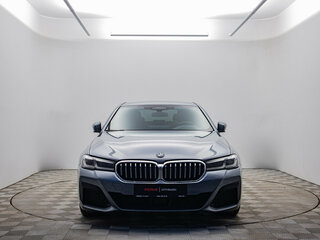 2020 BMW 5 серии 530i xDrive VII (G30/G31/G38) Рестайлинг, серый, 4450000 рублей, вид 2