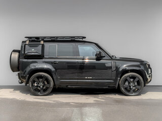 2024 Land Rover Defender 110 II, чёрный, 10325000 рублей, вид 4