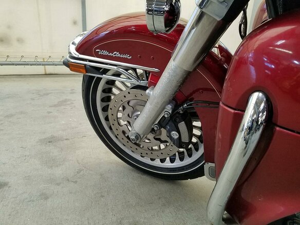 2009 Harley-Davidson Electra Glide, красный, 925000 рублей - вид 6