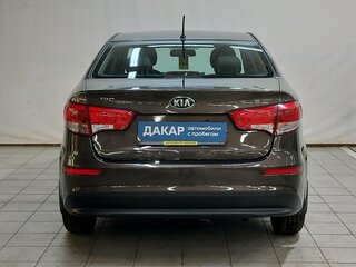 2015 Kia Rio III Рестайлинг, коричневый, 1140000 рублей, вид 5
