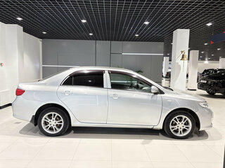 2008 Toyota Corolla AMT X (E140, E150), серебристый, 598000 рублей, вид 4