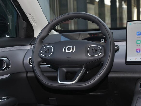 2026 Changan Qiyuan Q05 51.9 kWh II, серебристый - вид 11