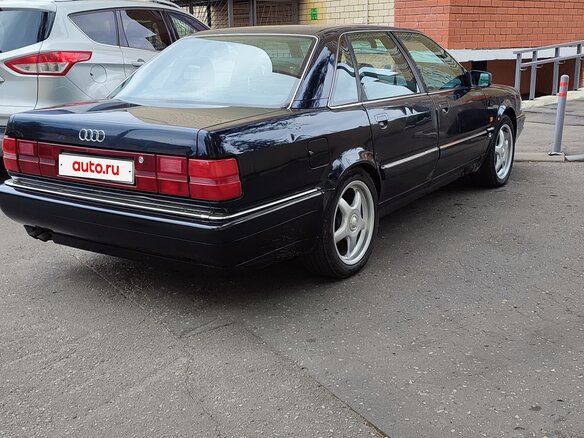1989 Audi V8, синий, 500000 рублей - вид 3