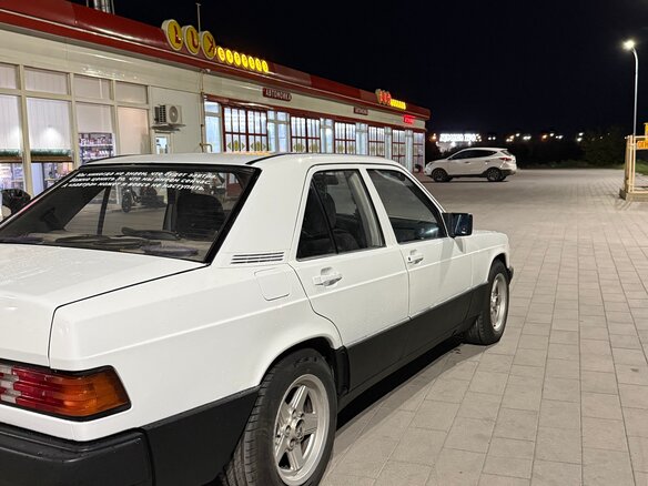 1991 Mercedes-Benz 190 (W201), белый, 270000 рублей - вид 6