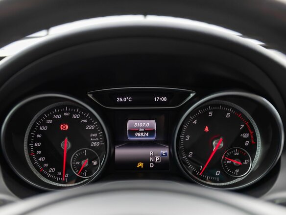 2017 Mercedes-Benz GLA 250 I (X156) Рестайлинг, серый - вид 24