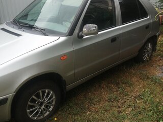 1998 Skoda Felicia I Рестайлинг, серебристый, 90000 рублей, вид 3