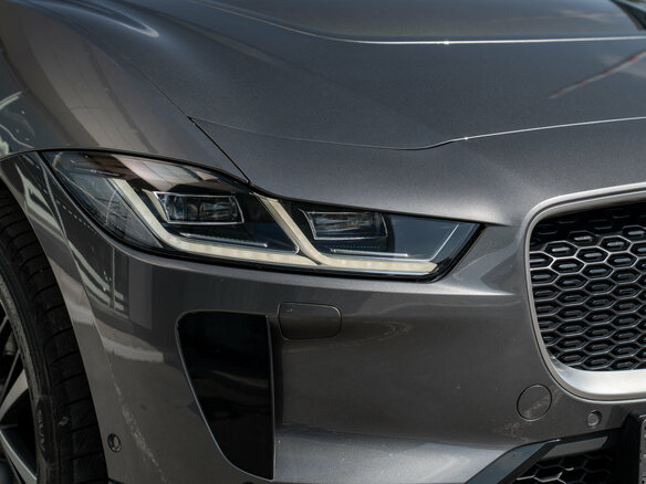 2019 Jaguar I-Pace I, серый, 4355000 рублей - вид 2