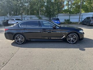 2021 BMW 5 серии Long 530Li xDrive VII (G30/G31/G38) Рестайлинг, чёрный, 4350000 рублей, вид 5