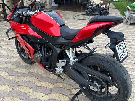 2024 QJMotor SRK 800 RR, красный, 700000 рублей, вид 5