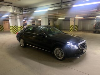 2016 Mercedes-Benz C-Класс 180 IV (W205), чёрный, 2400000 рублей, вид 3