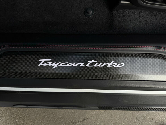 2021 Porsche Taycan Turbo I, белый, 12990000 рублей - вид 28