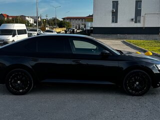 2015 Skoda Superb III, чёрный, 1800000 рублей, вид 4