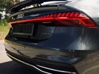2021 Audi A7 45 TFSI II (4K), серый, 4999999 рублей, вид 3