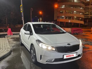 2016 Kia Cerato III Рестайлинг (Classic), белый, 1449000 рублей, вид 3