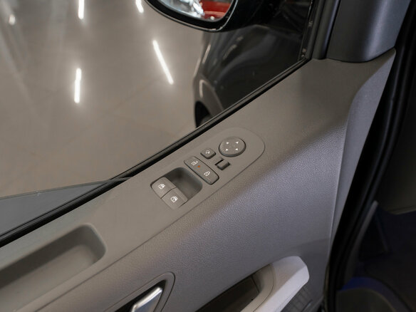 2024 Hyundai Staria I, чёрный, 7970000 рублей - вид 22