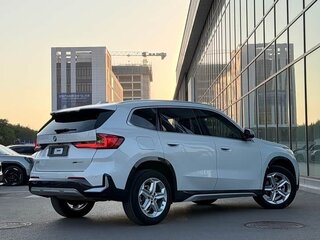 2025 BMW X1 Long 20Li sDrive III (U11/U12), белый, 2050226 рублей, вид 4