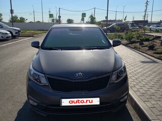 2017 Kia Rio III Рестайлинг, серый, 1150000 рублей, вид 2