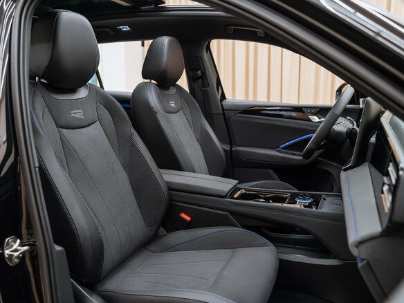 2026 Volkswagen Tiguan L Pro III (China Market), чёрный, 4865000 рублей - вид 16