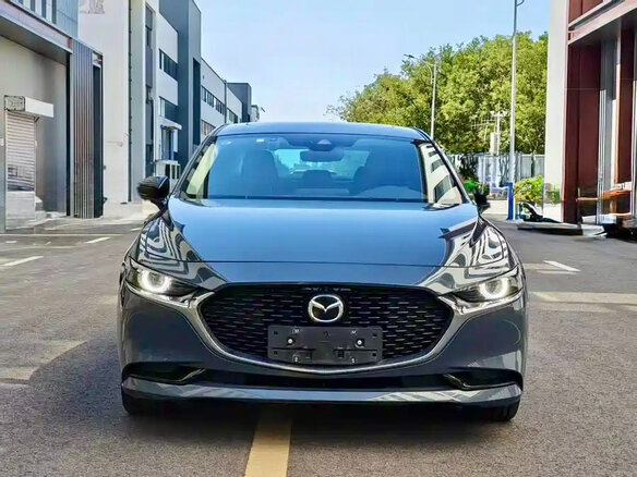 2023 Mazda 3 Axela IV (BP), голубой, 2300000 рублей - вид 1