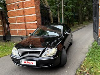 2003 Mercedes-Benz S-Класс 350 IV (W220) Рестайлинг, чёрный, 990000 рублей, вид 4