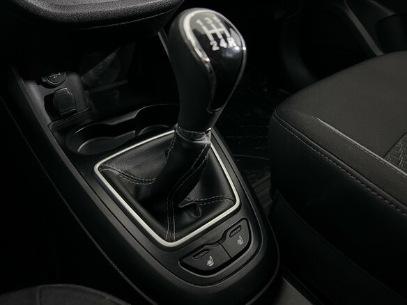 2018 Lada (ВАЗ) Vesta SW I, серебристый, 997000 рублей - вид 12