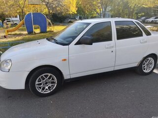2013 Lada (ВАЗ) Priora I, белый, 300000 рублей, вид 3