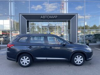 2018 Mitsubishi Outlander III Рестайлинг 3, синий, 1634500 рублей, вид 4