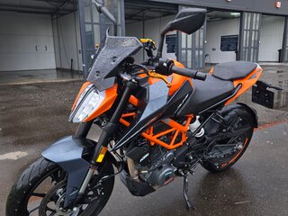 2023 KTM 390 Duke, оранжевый, 470000 рублей, вид 3