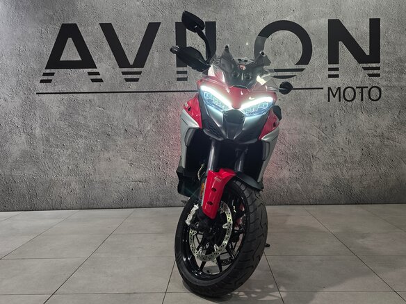2022 Ducati Multistrada V4, красный, 2350000 рублей - вид 4