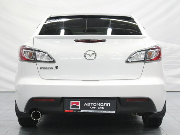 2011 Mazda 3 II (BL) Рестайлинг, белый - вид 5