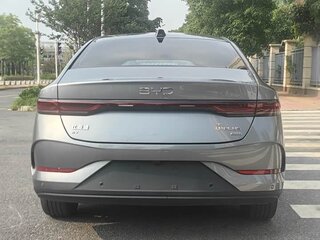 2025 BYD Qin Plus EV 510 I Рестайлинг, серый, 1850000 рублей, вид 4