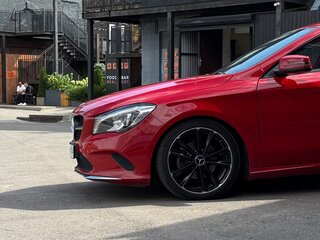 2017 Mercedes-Benz CLA 200 I (C117, X117) Рестайлинг, красный, 2450000 рублей, вид 5