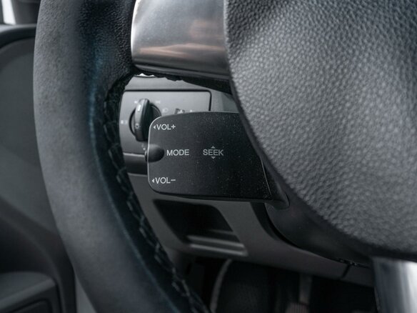 2011 Ford Focus II Рестайлинг, белый, 489000 рублей - вид 16
