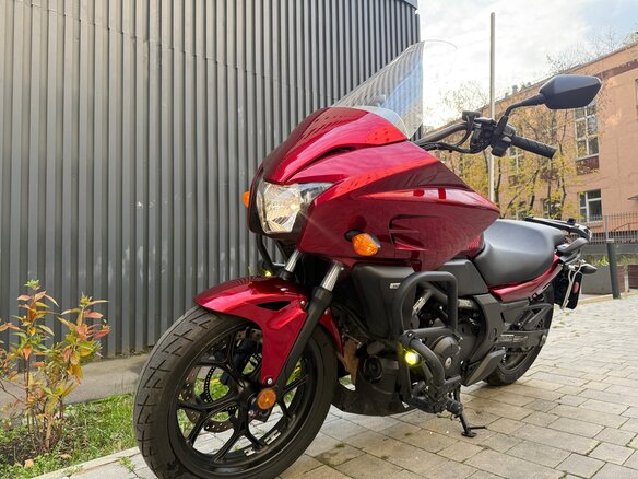 2014 Honda CTX 700, красный, 653000 рублей - вид 2