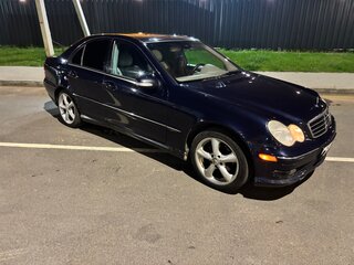 2004 Mercedes-Benz C-Класс 230 II (W203) Рестайлинг, синий, 485000 рублей, вид 1
