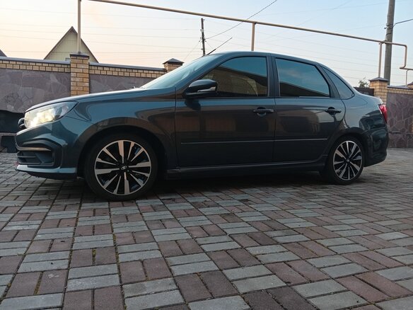 2021 Lada (ВАЗ) Granta Drive Active I Рестайлинг, серый, 805000 рублей - вид 9