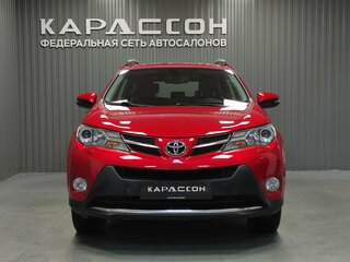 2015 Toyota RAV4 IV (XA40), красный, 1999000 рублей, вид 3