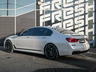 2018 BMW 7 серии 730i VI (G11/G12), белый, 3555000 рублей, вид 2