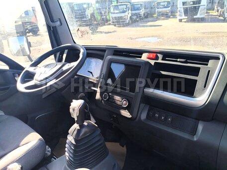 2026 JAC N90, белый, 5800000 рублей, вид 4