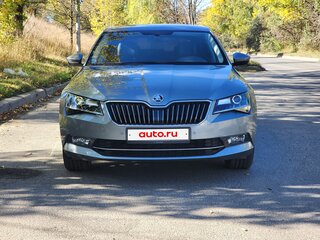 2018 Skoda Superb III, серый, 2400000 рублей, вид 3
